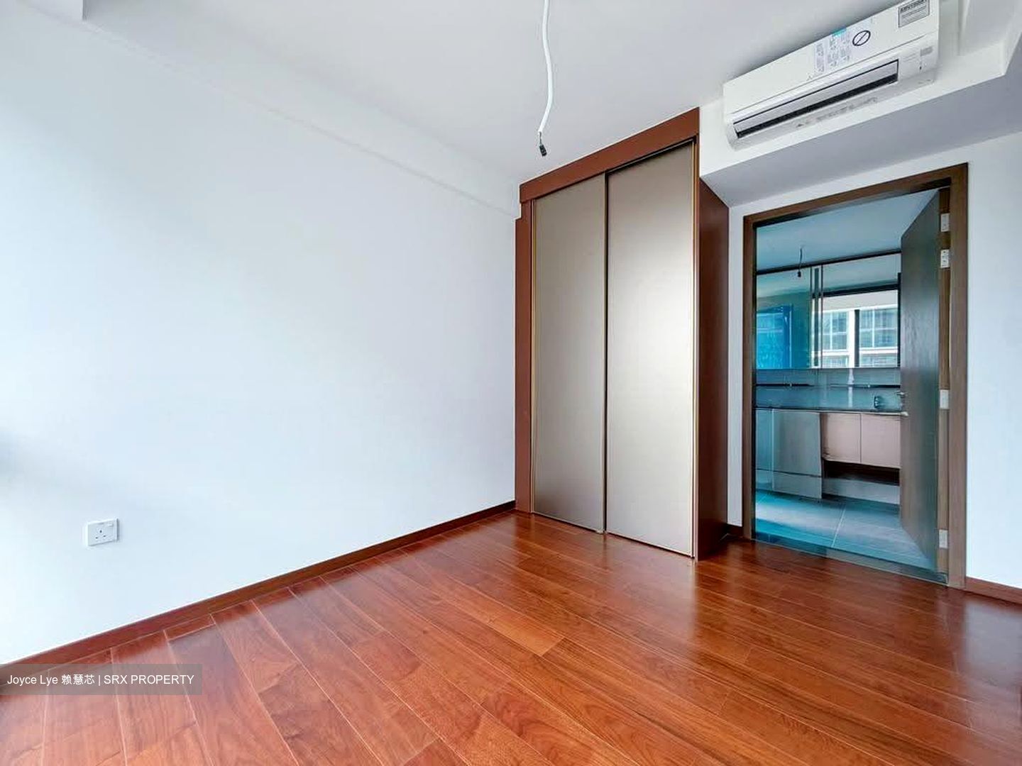 Slim Barracks Rise (D5), Condominium #636255341